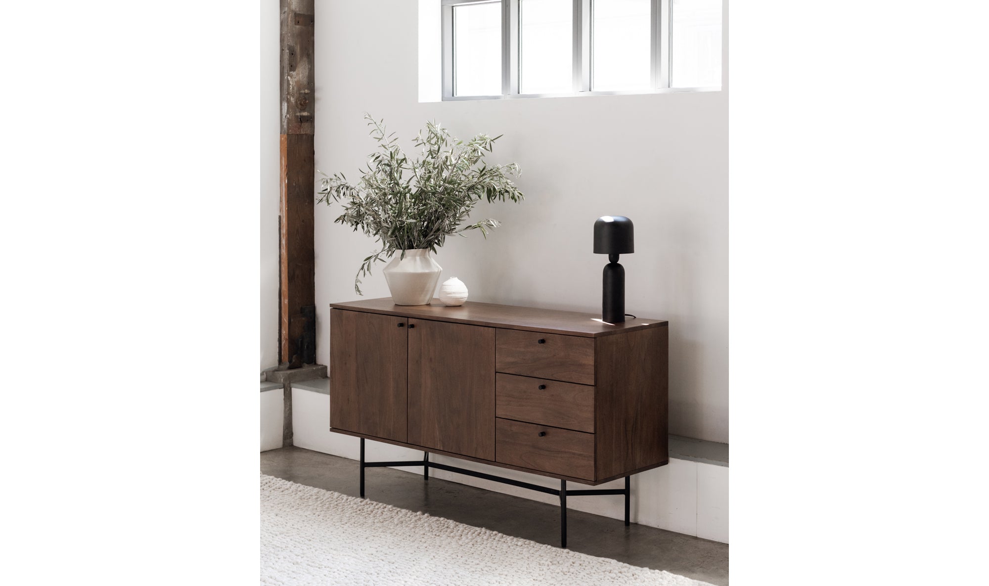 BECK SIDEBOARD