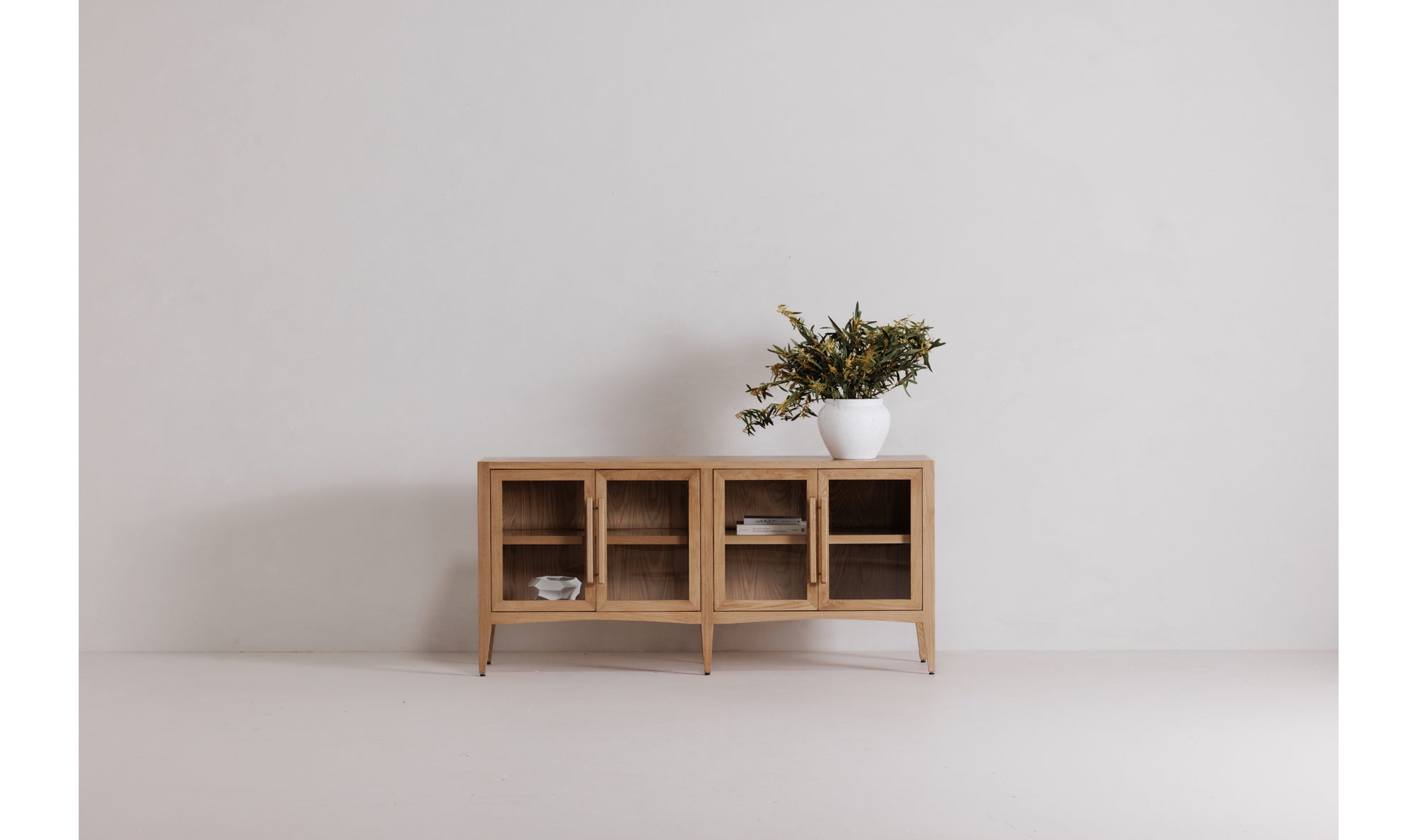 HARRINGTON SIDEBOARD