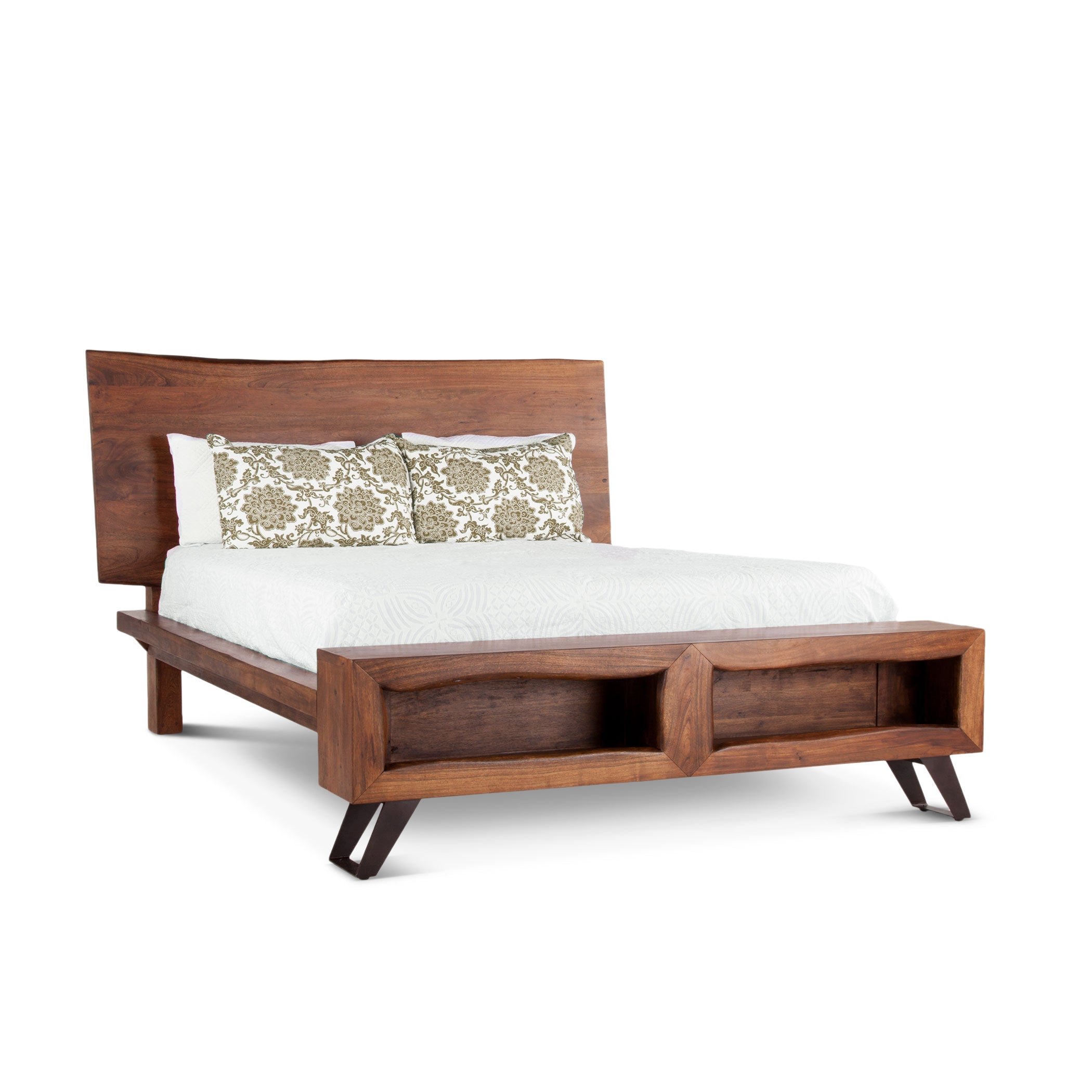 90" Walnut King Size Bed
