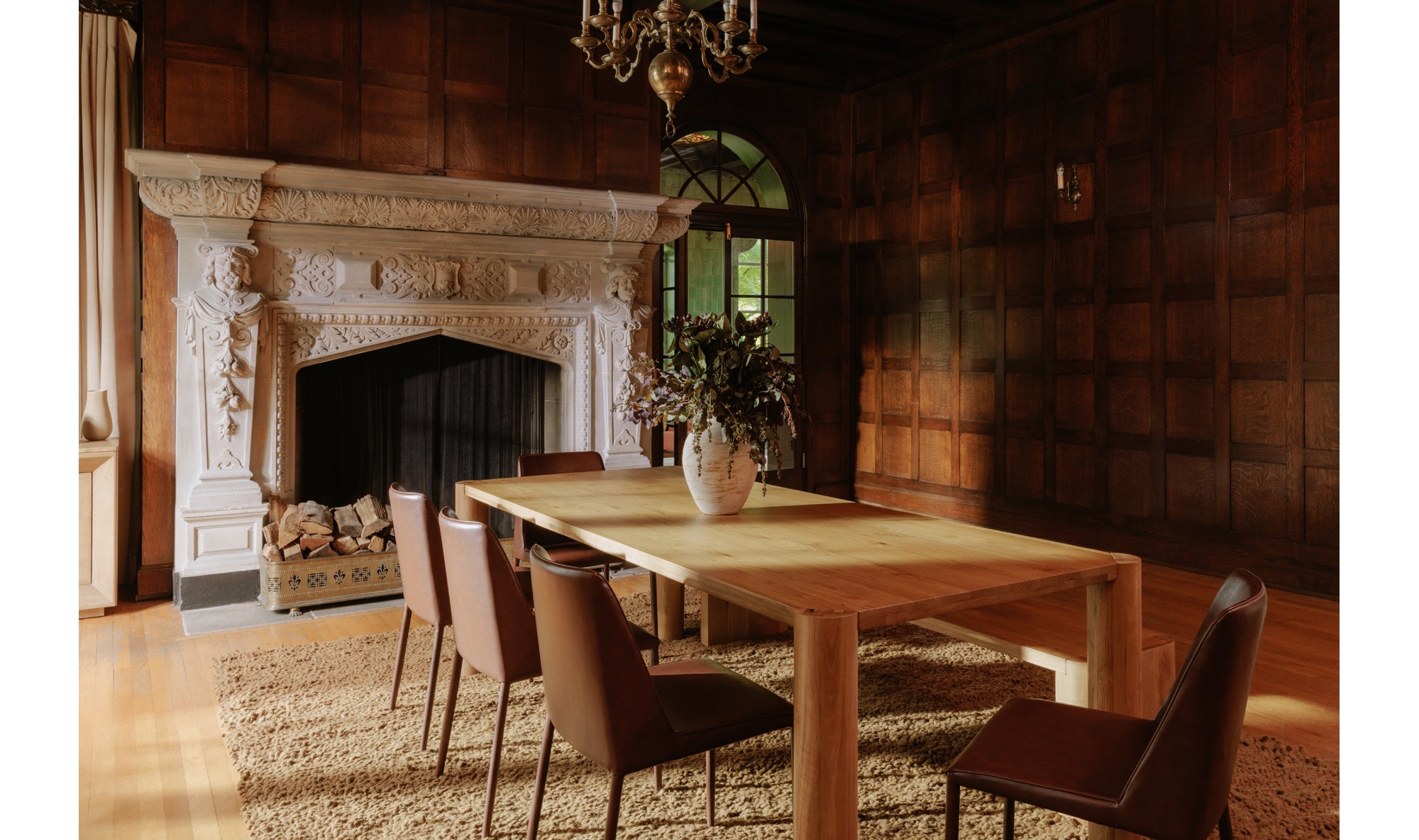 POST DINING TABLE LARGE