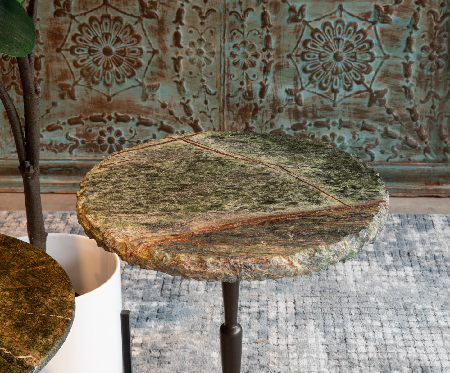 14" Green Bidasar Marble Accent Table