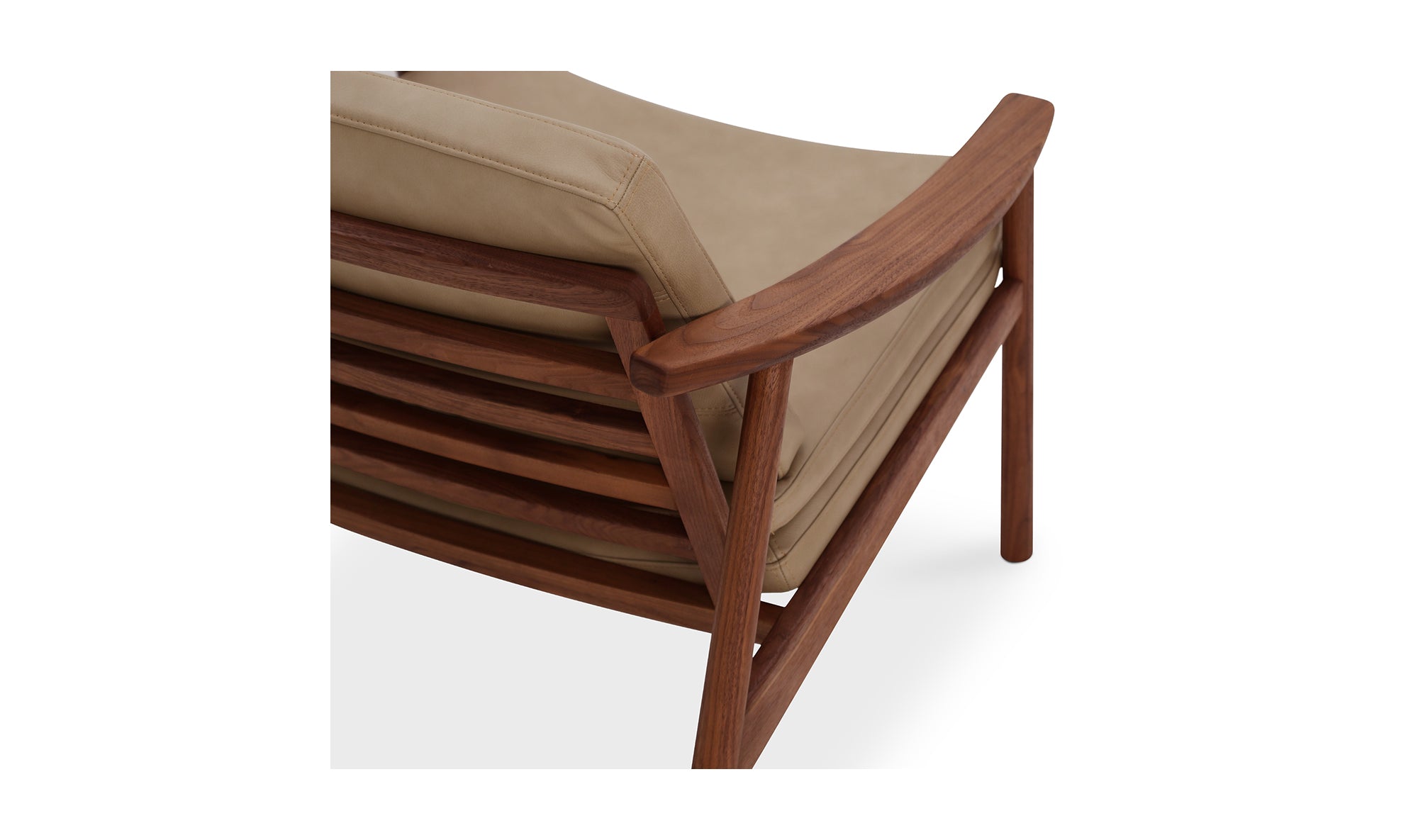 HARLOWE LOUNGE CHAIR