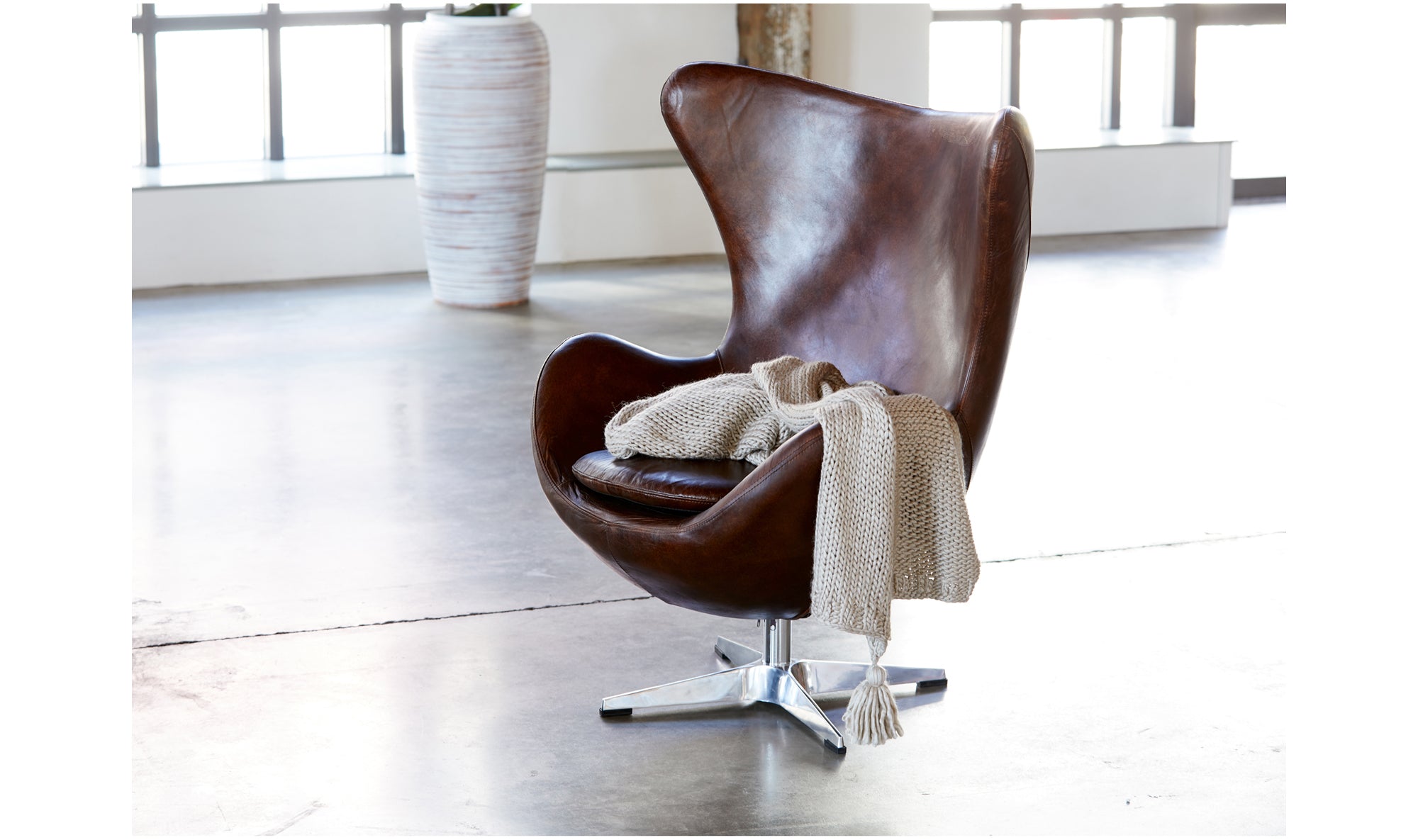 ST ANNE SWIVEL CLUB CHAIR DARK BROWN LEATHER