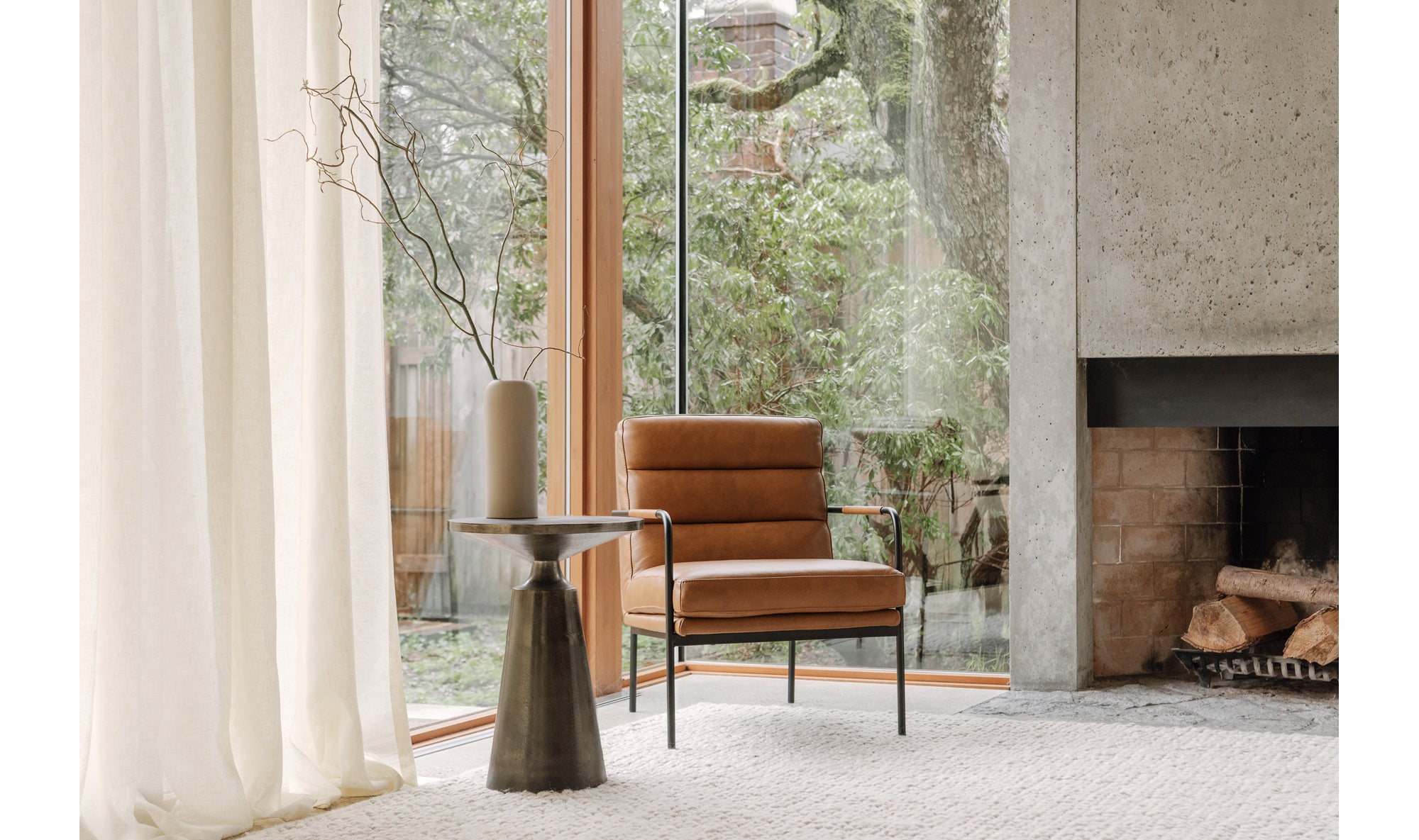 VERLAINE ARMCHAIR CHESTNUT BROWN