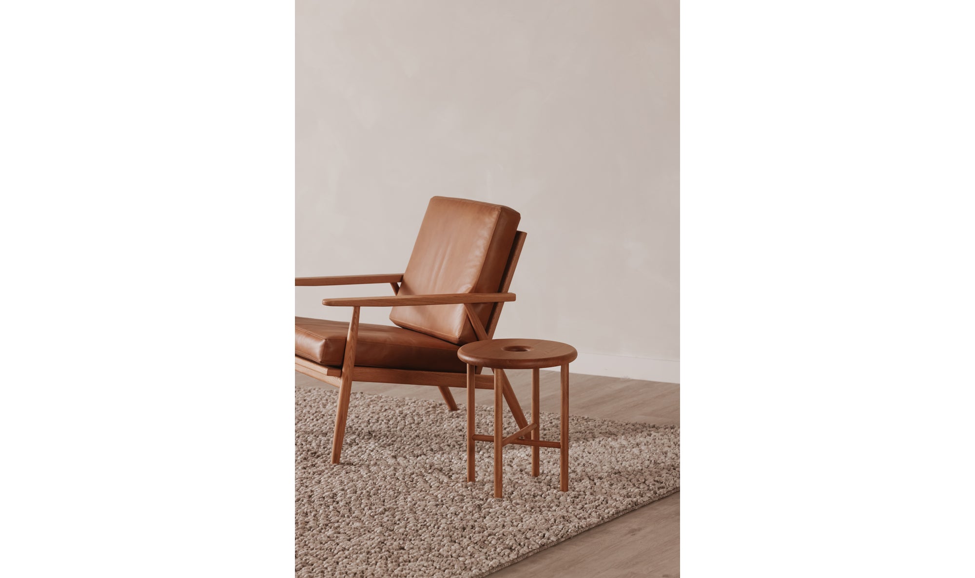 HARPER LOUNGE CHAIR