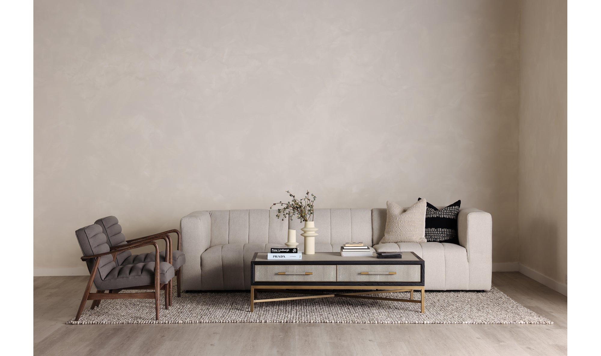 LYRIC RIGHT ARM CHAIR