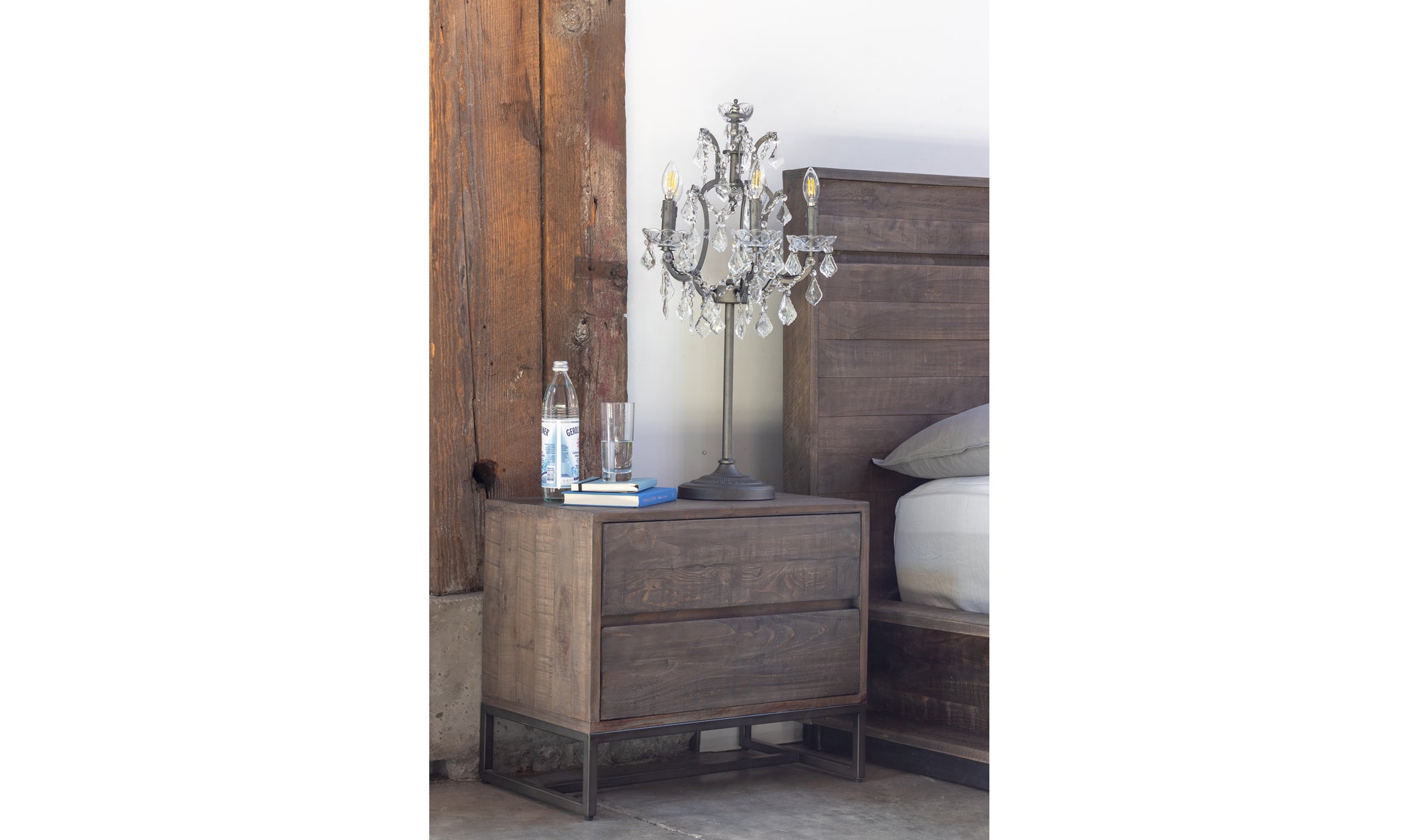 ELENA NIGHTSTAND