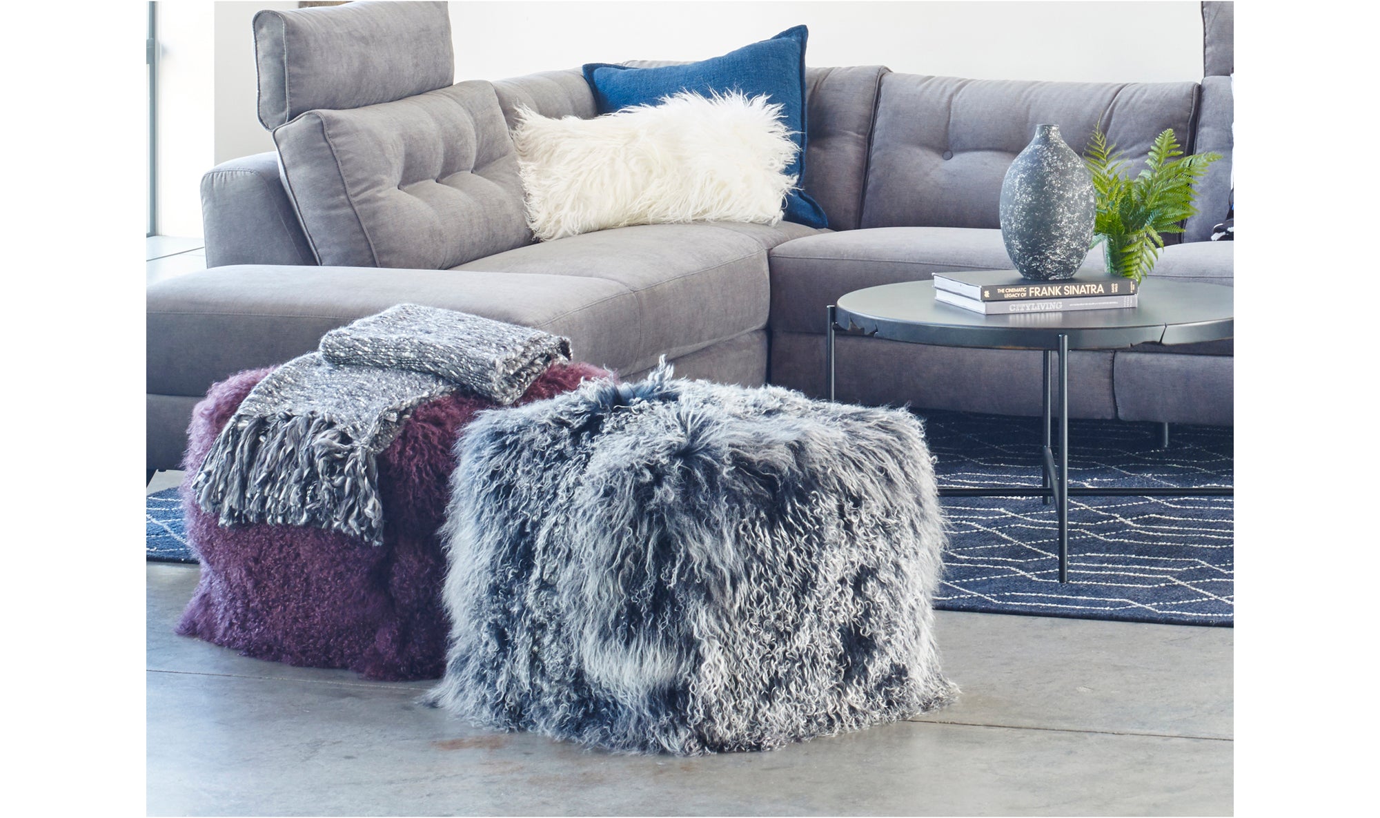 LAMB FUR POUF