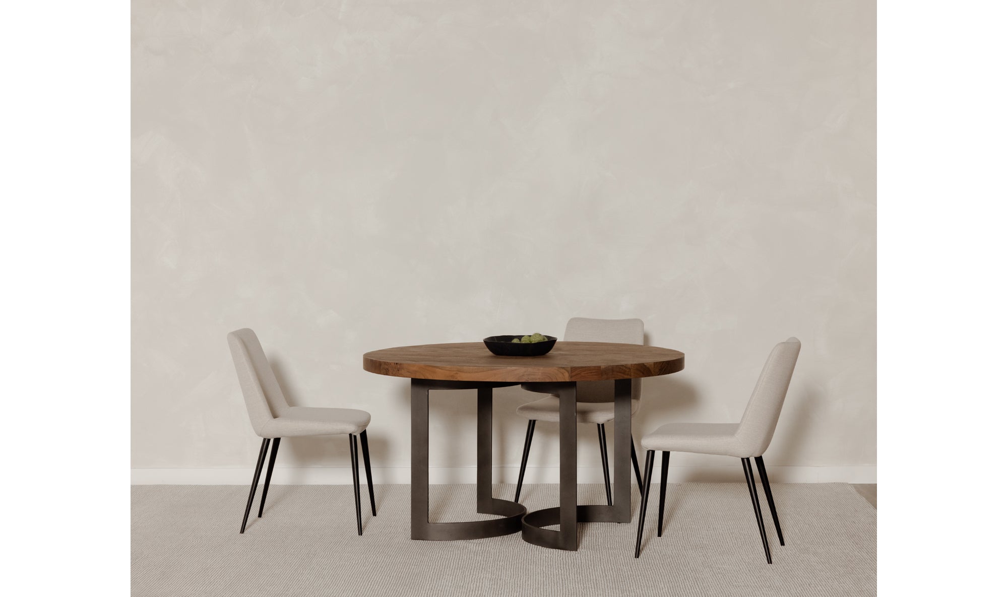 BENT ROUND DINING TABLE