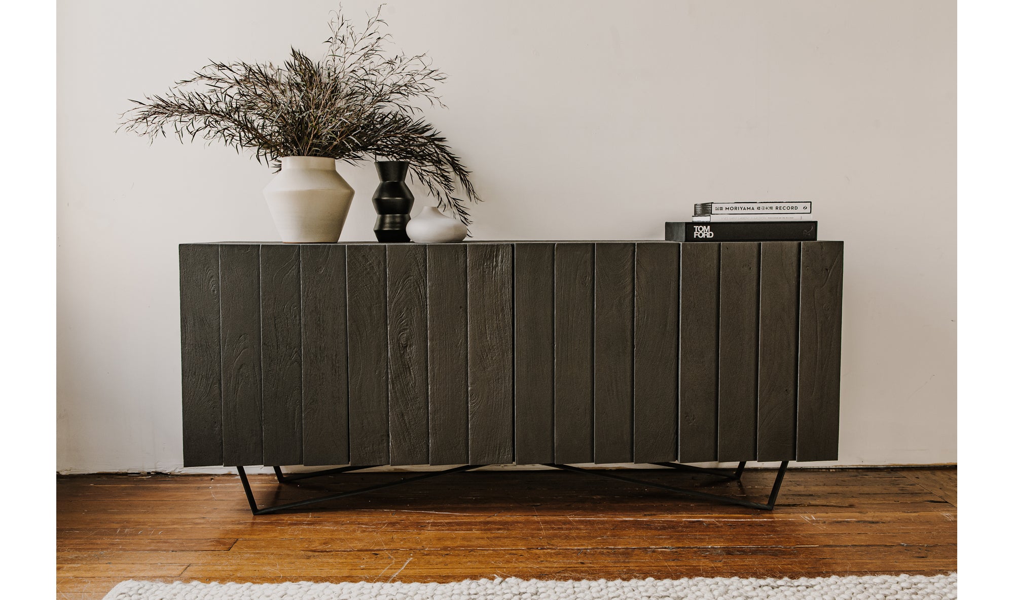 BROLIO SIDEBOARD