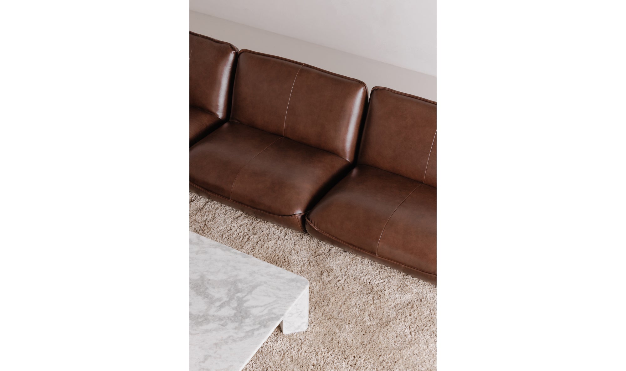 ZEPPELIN LEATHER CORNER CHAIR