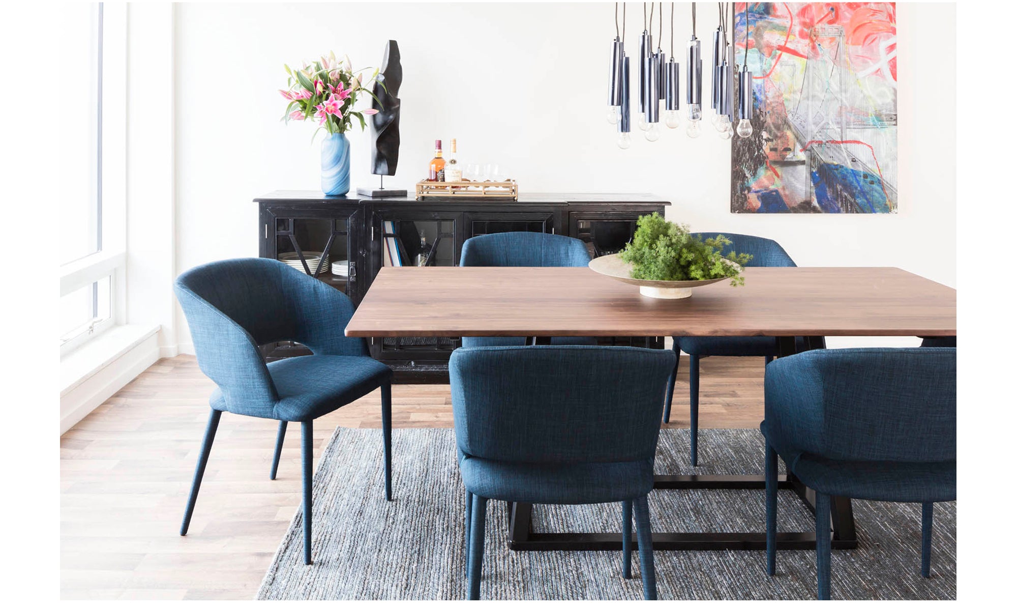 TRI-MESA DINING TABLE