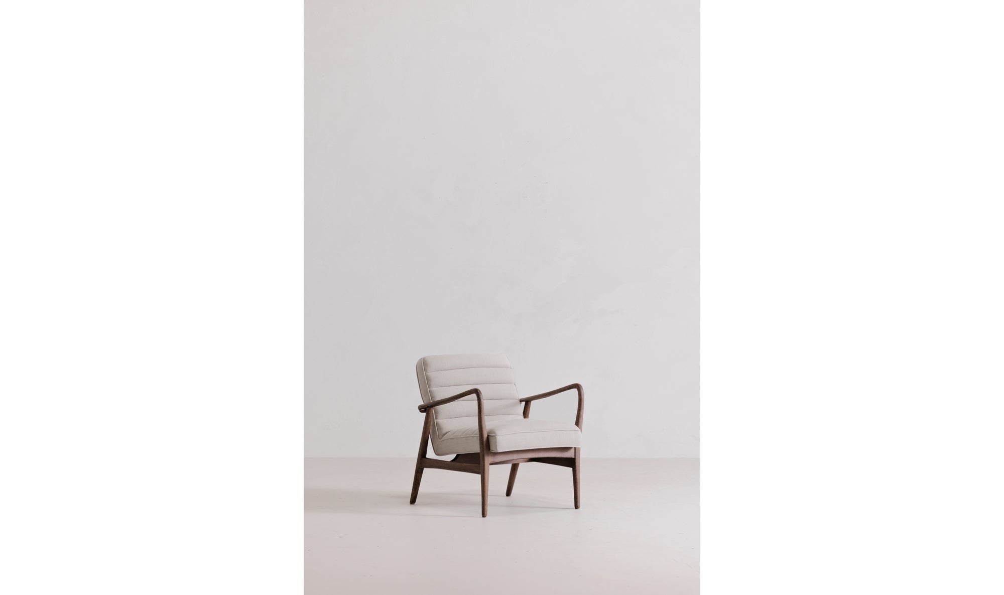 ANDERSON ARMCHAIR