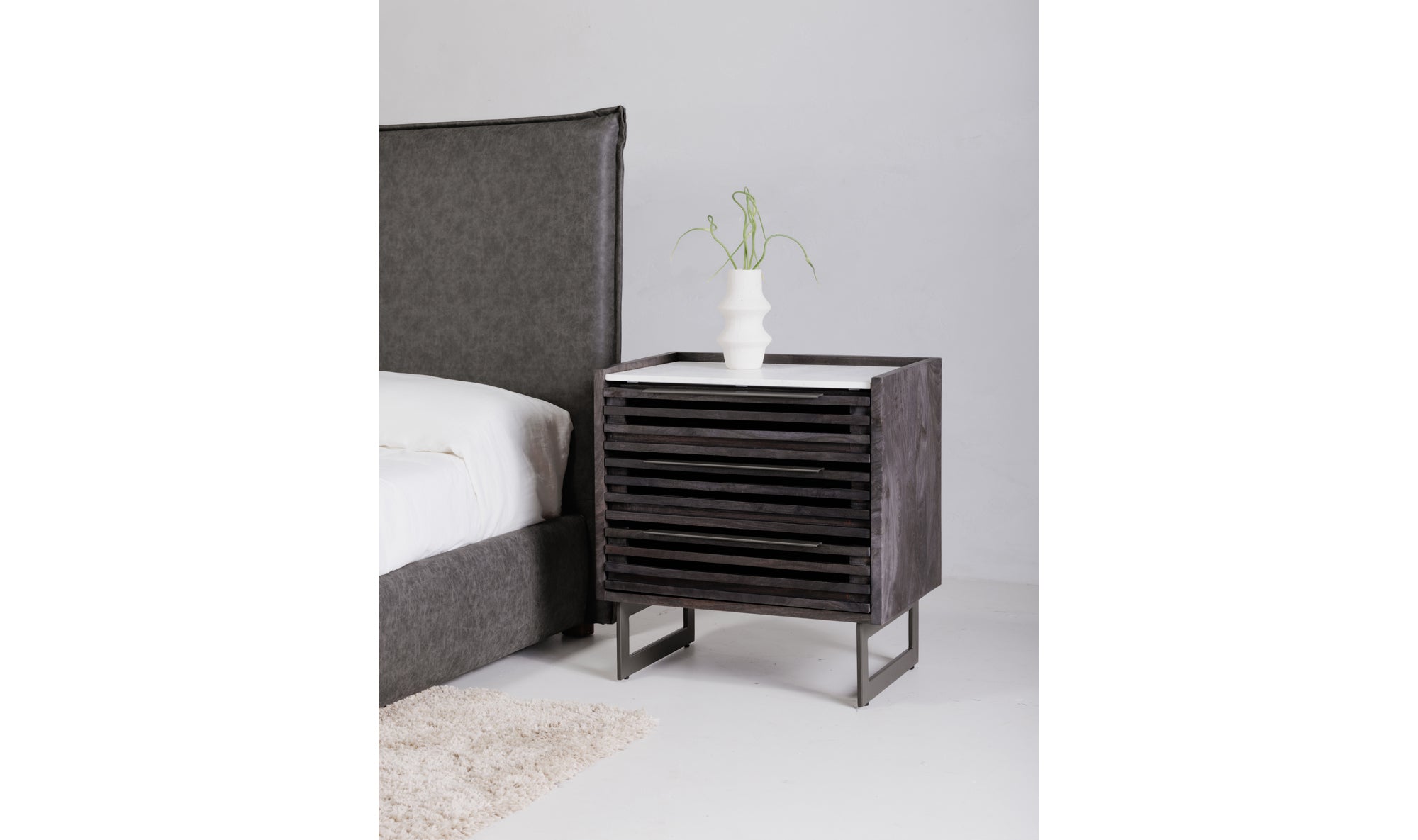 PALOMA 3 DRAWER NIGHTSTAND