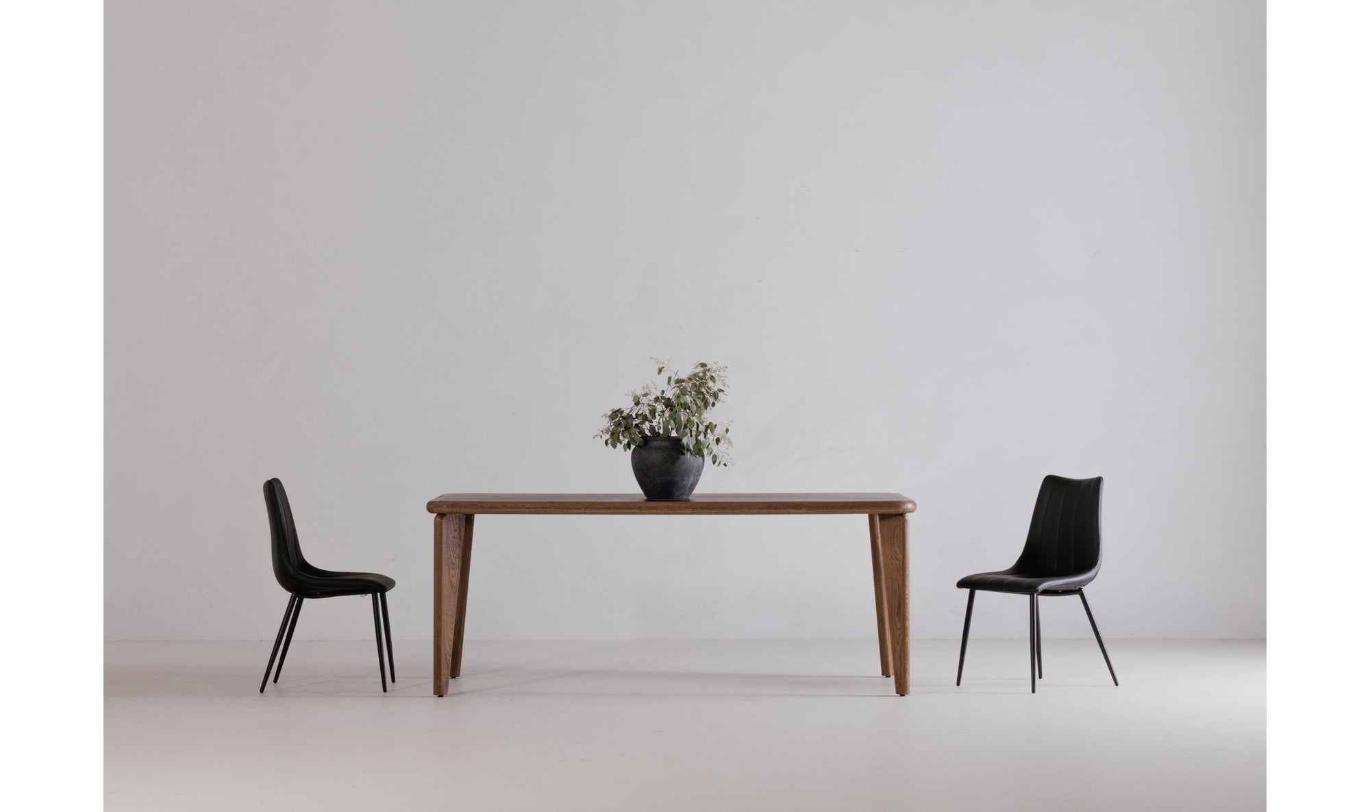 LODEN DINING TABLE SMALL