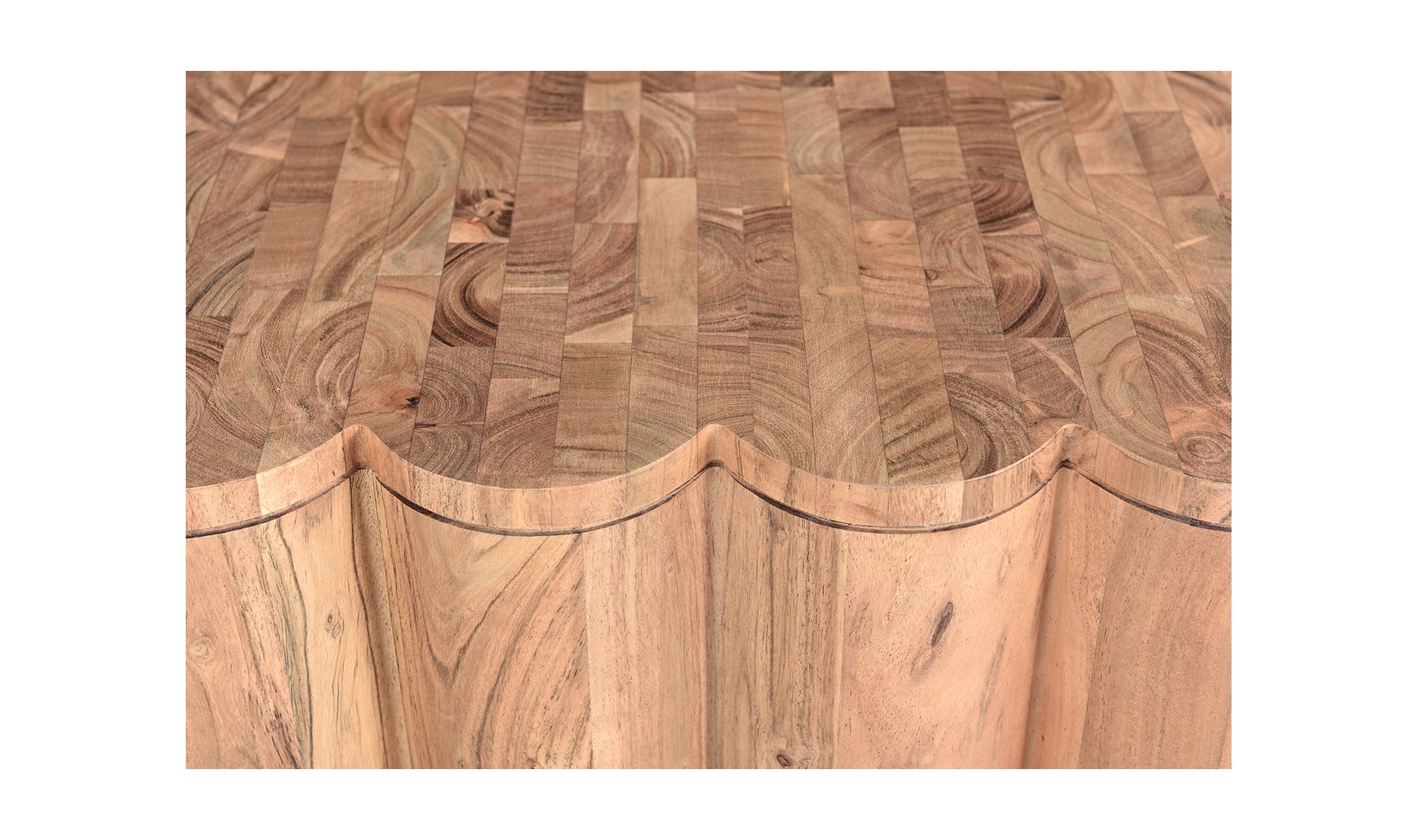 PUNYO PUNYO ACCENT TABLE