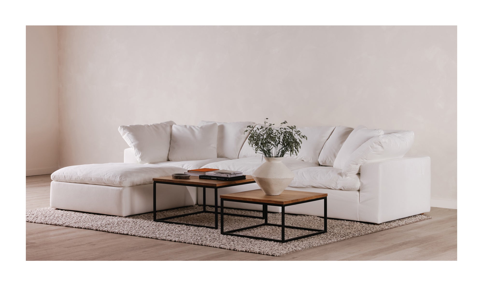 CLAY LOUNGE MODULAR SECTIONAL