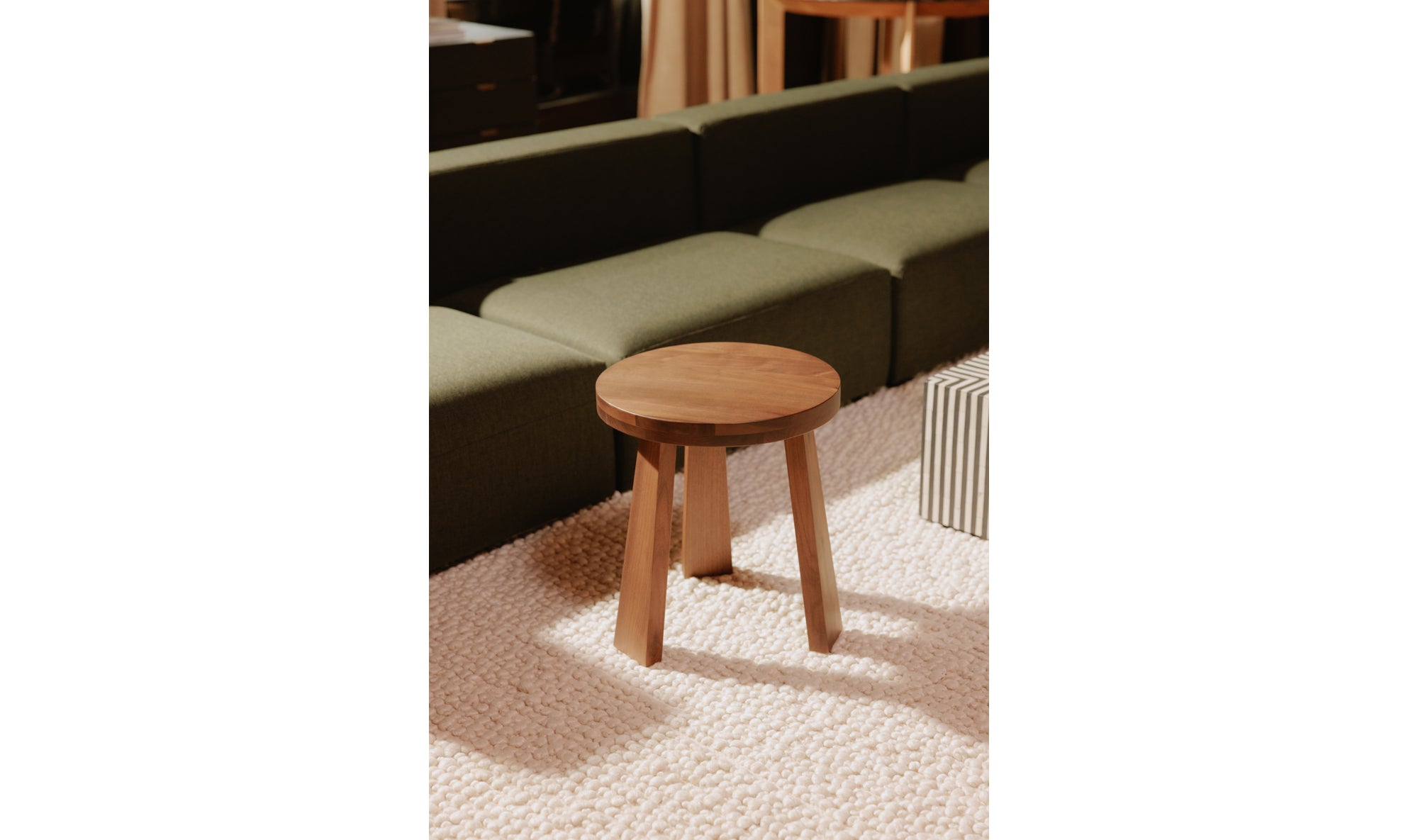 LUND STOOL