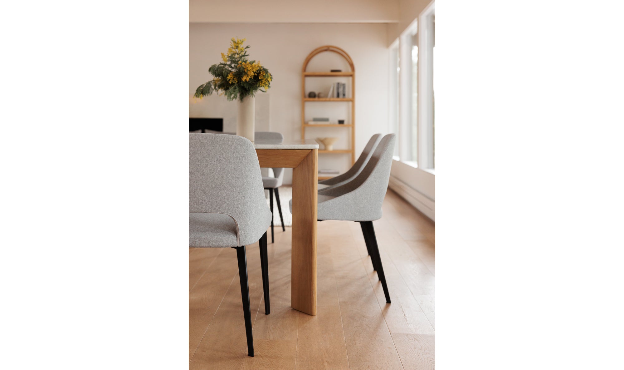 TIZZ DINING CHAIR