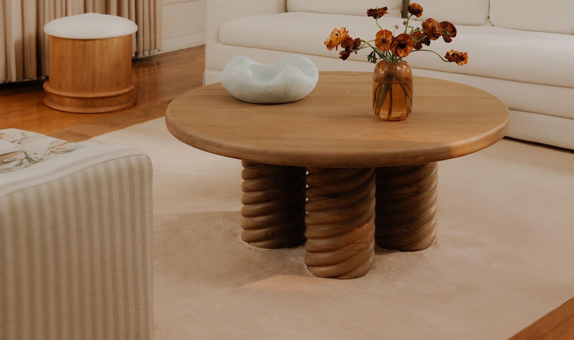 42" Oak Solid Oak Round Coffee Table