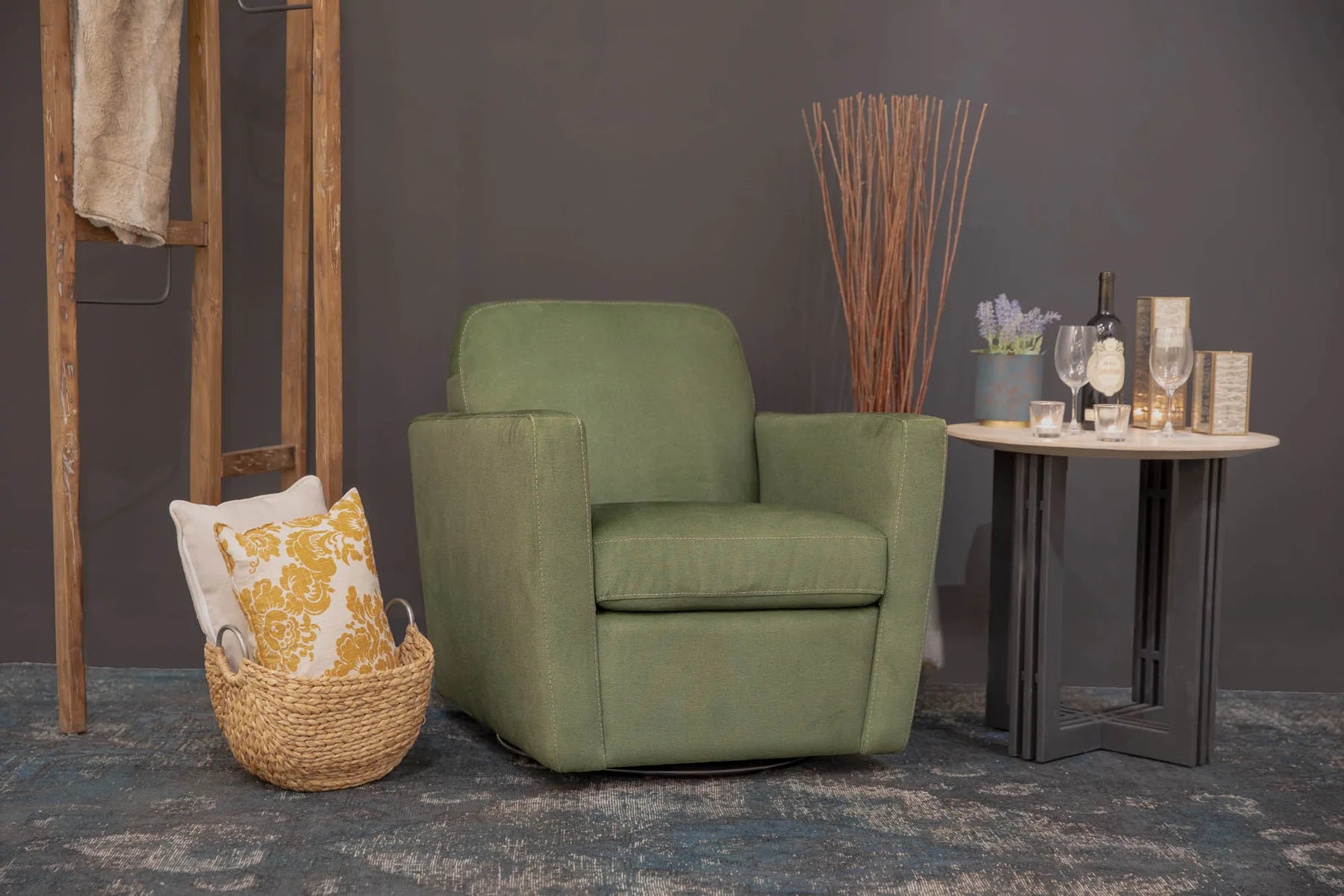COOPER SWIVEL CLUB CHAIR - FORREST GREEN