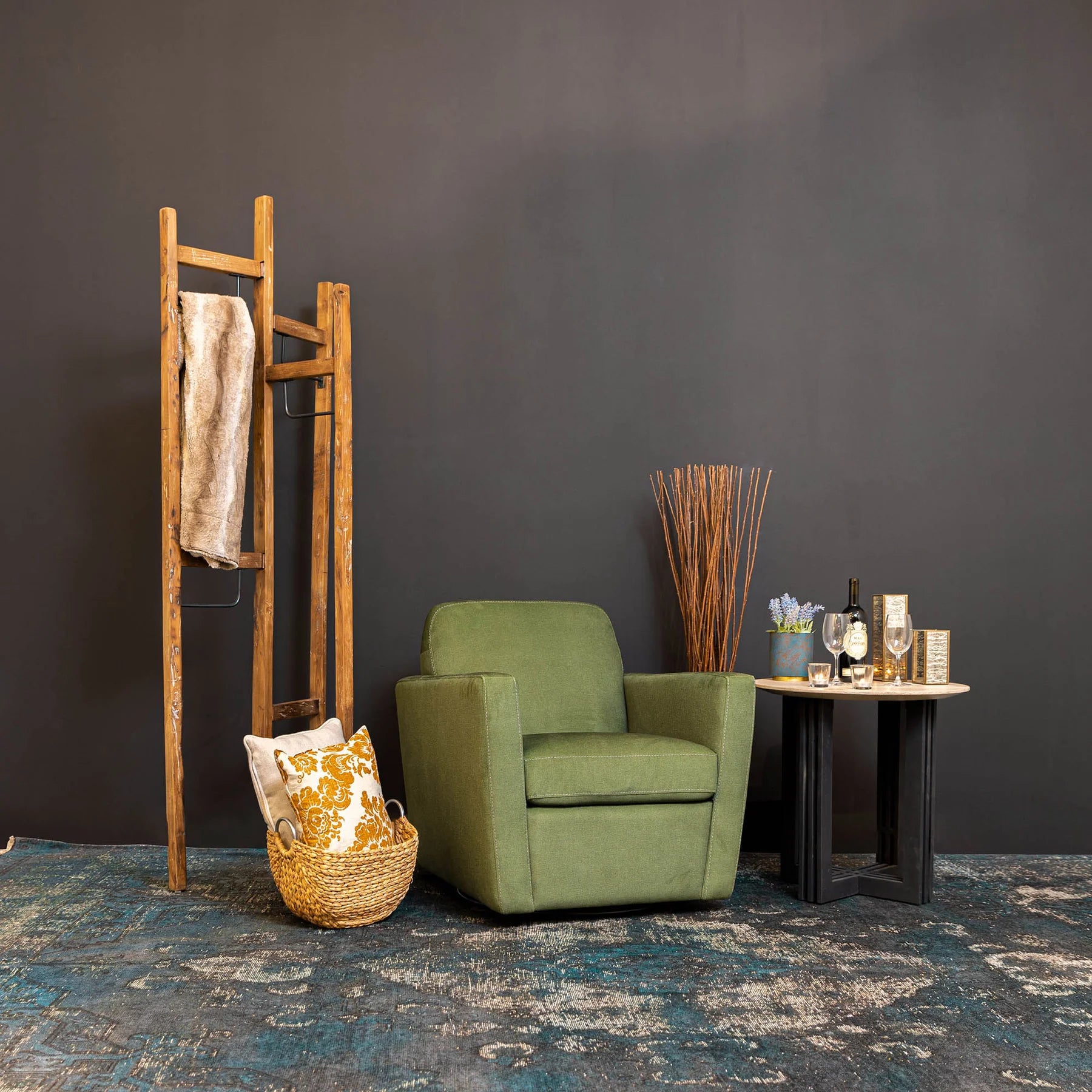 COOPER SWIVEL CLUB CHAIR - FORREST GREEN