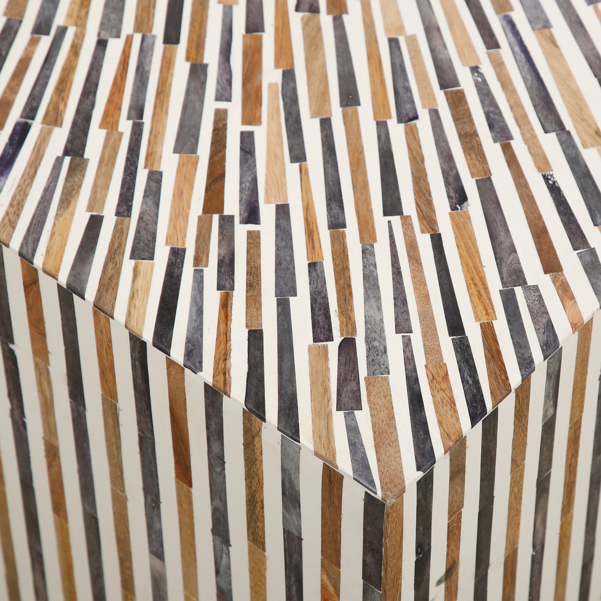 39" Horn and Mango Wood Coffee Table