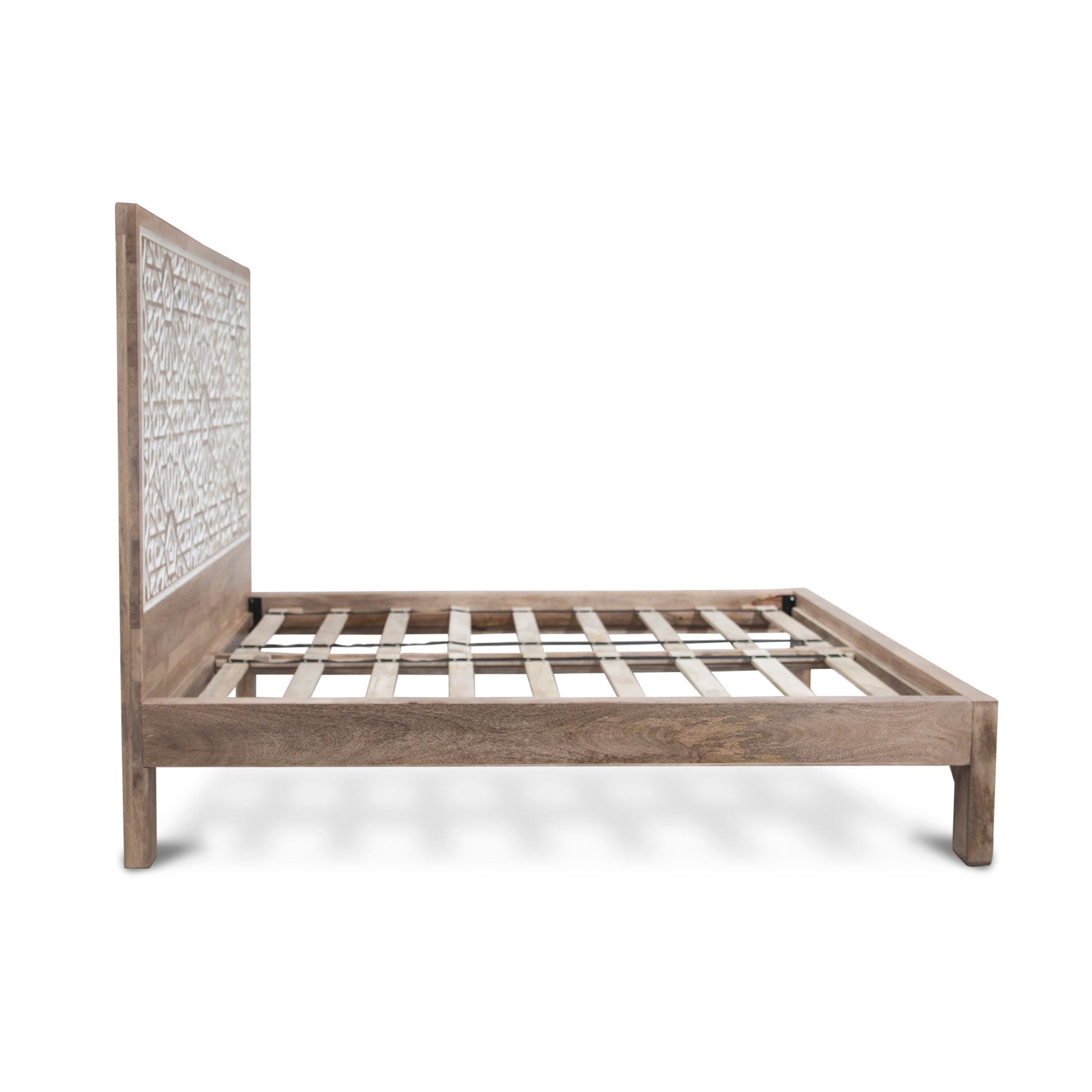 82" Carved Natural White King Size Bed