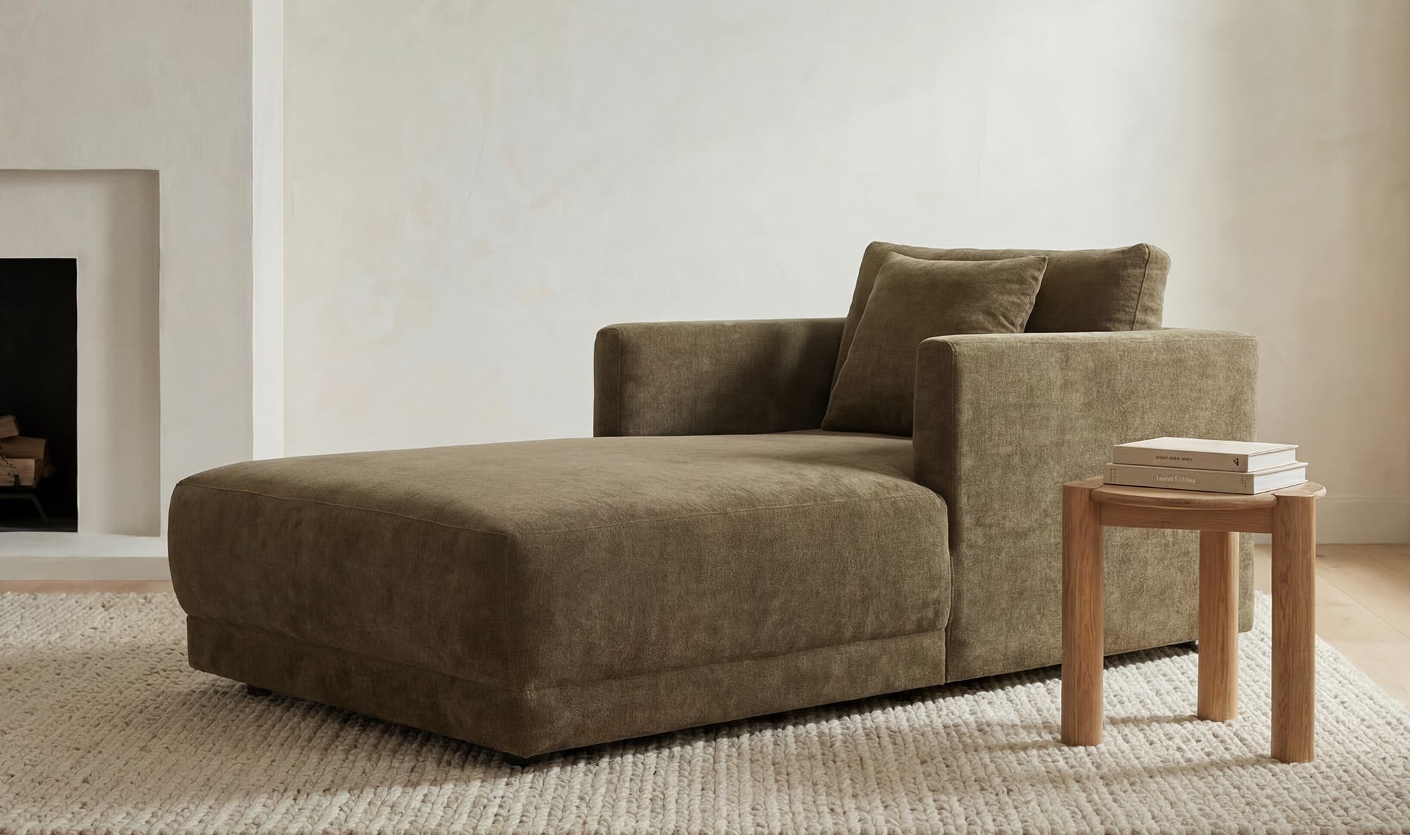 39.5" Green Upholstered Chaise