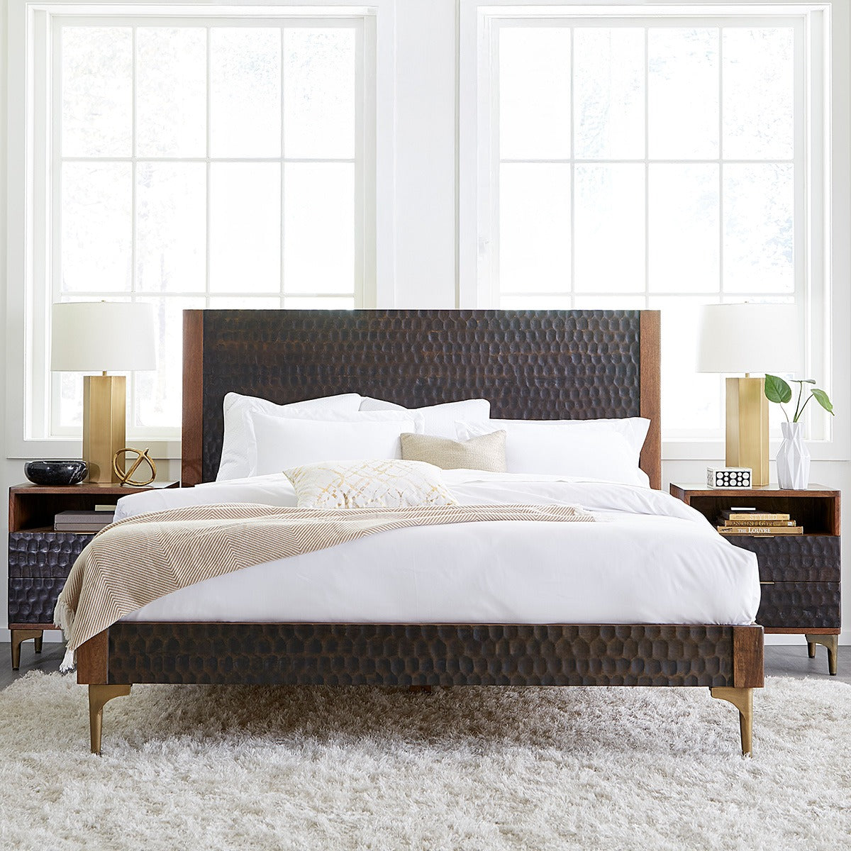 80" Two-Tone Carved Wood King Size Bed